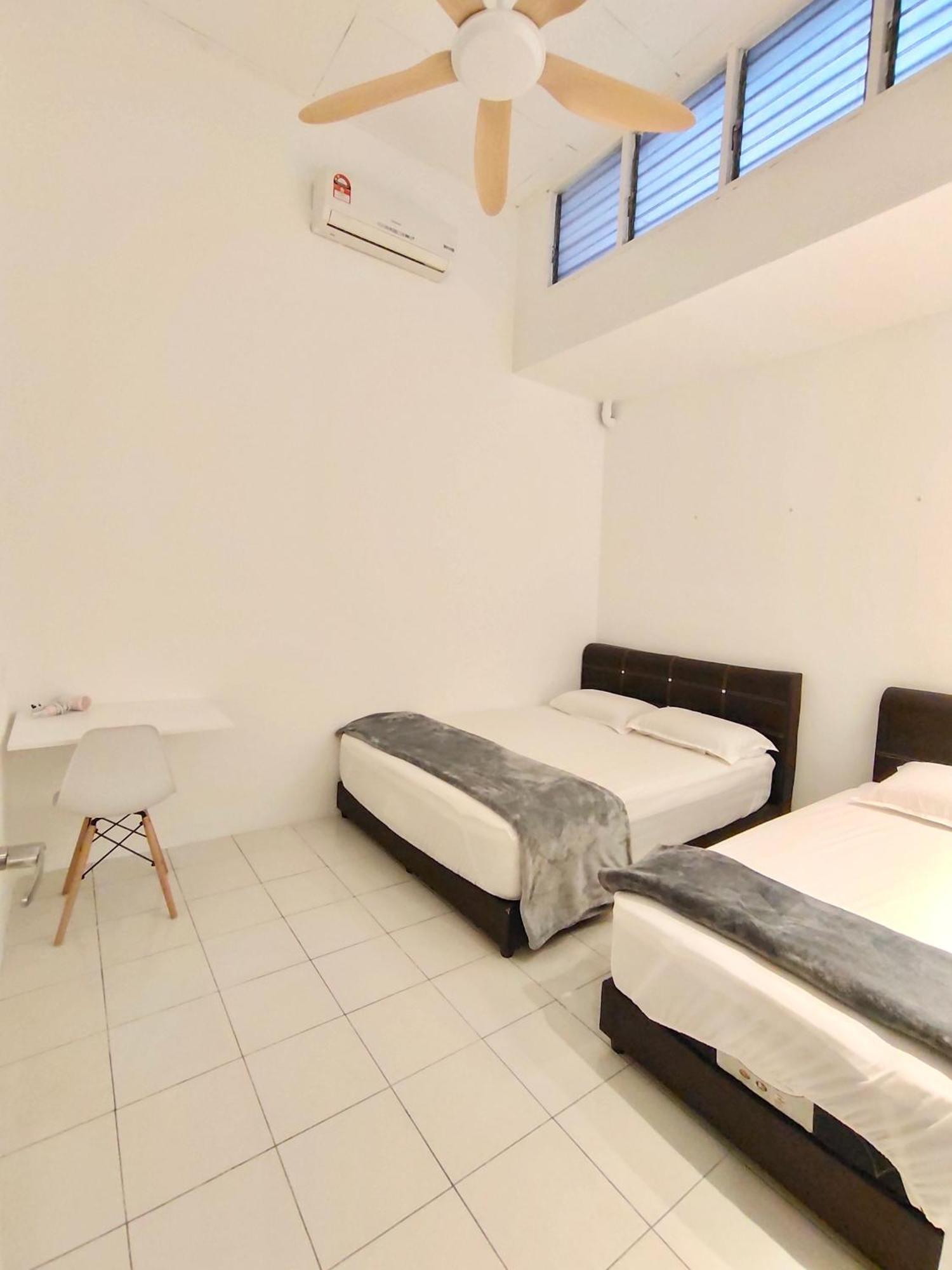 Sakura 1 Homestay Kampar Landed Екстер'єр фото