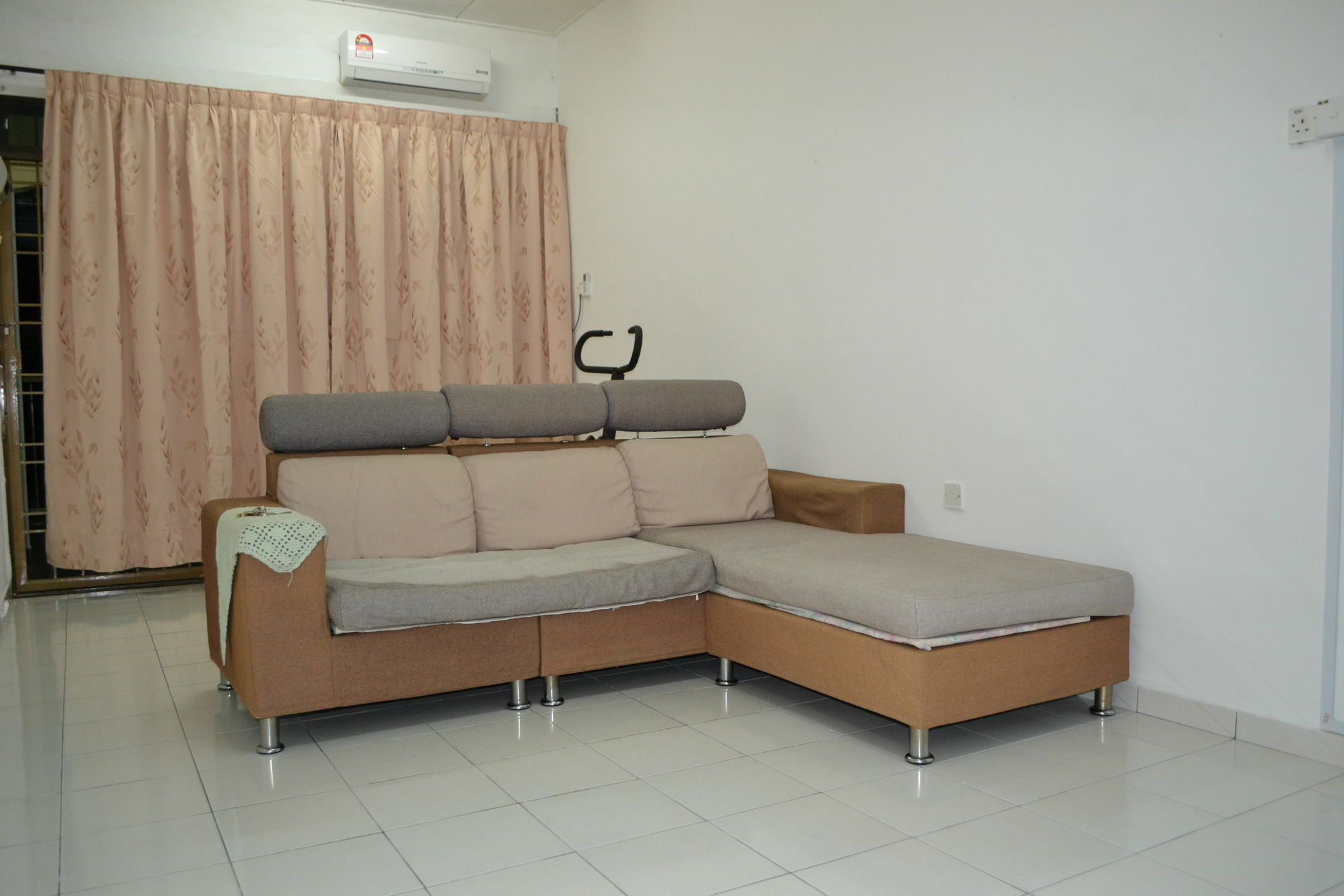 Sakura 1 Homestay Kampar Landed Екстер'єр фото